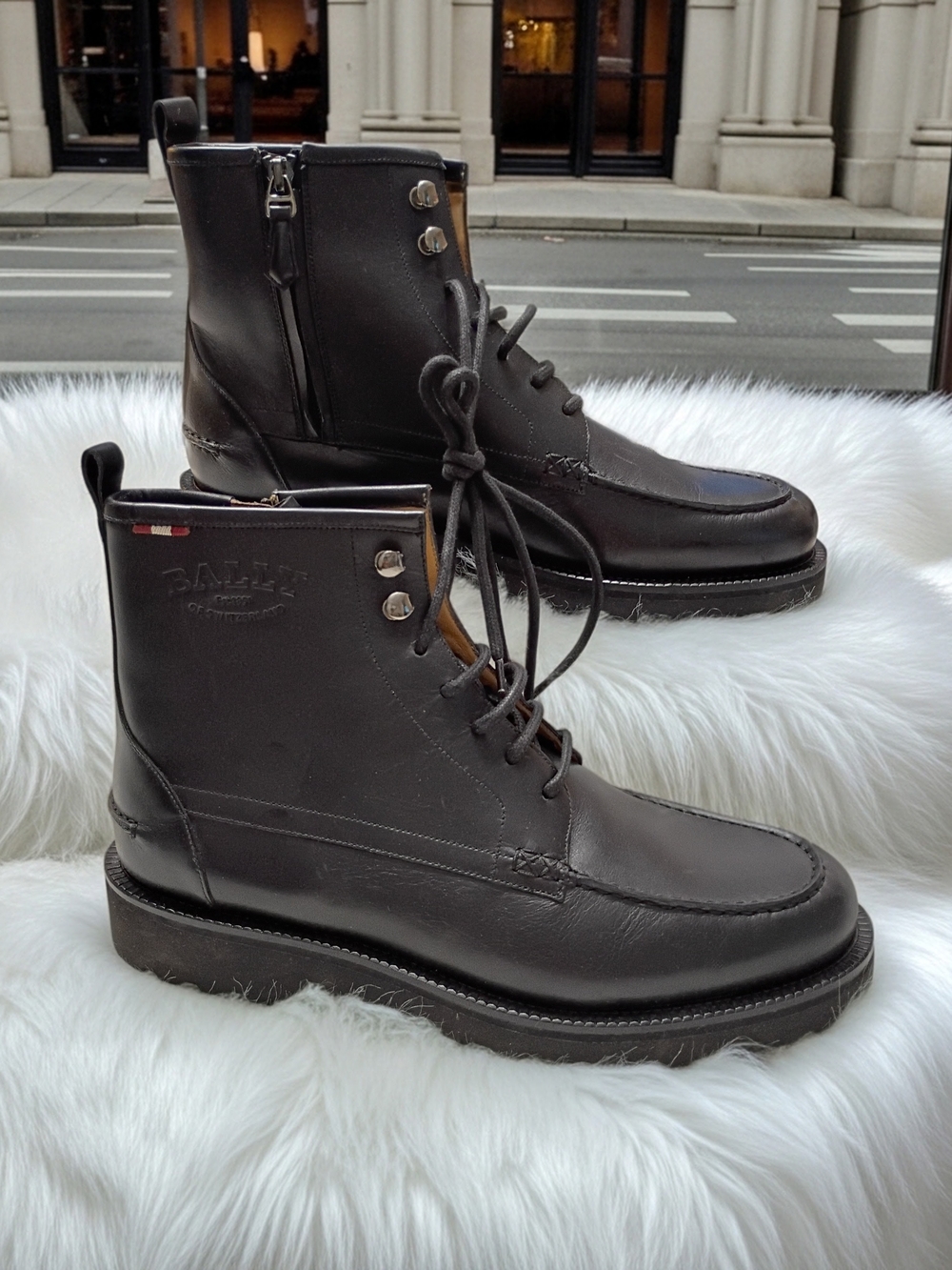 New Bally Men's Dark Black Leather Lace-Up Ankle Zippered Boots Men's 9.5D